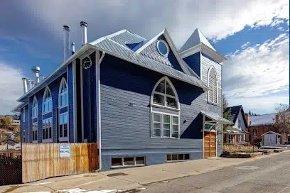 Blue Church Lodge